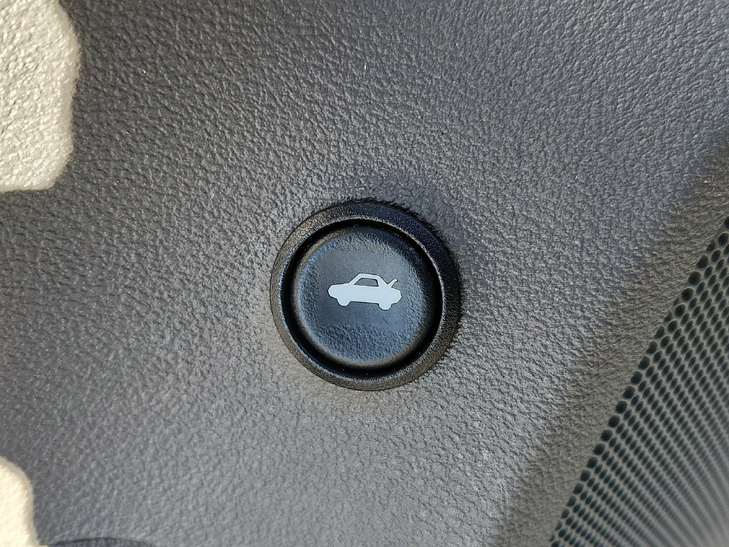 Used 2008 Chevrolet Malibu LT FWD image 25