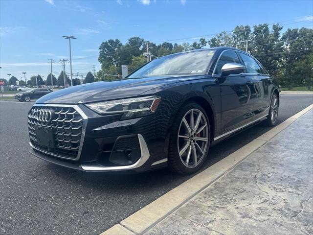Certified 2023 Audi S8 w/ S8 Comfort Plus Package AWD/4WD image 11