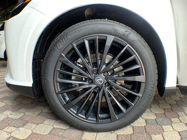 Used 2026 Lexus RX 350 Premium w/ Convenience Package FWD image 10