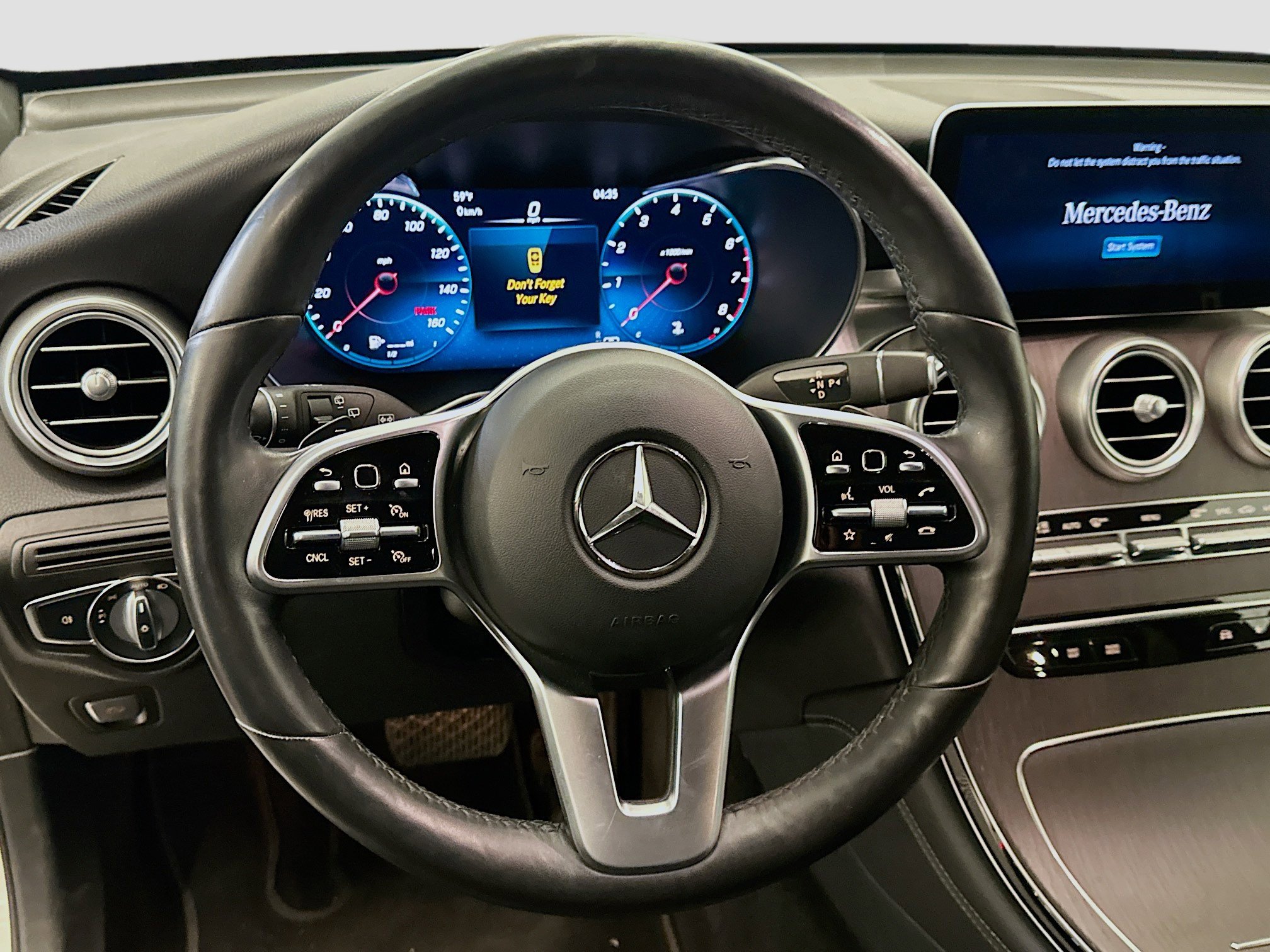 Used 2021 Mercedes-Benz GLC 300 4MATIC image 18