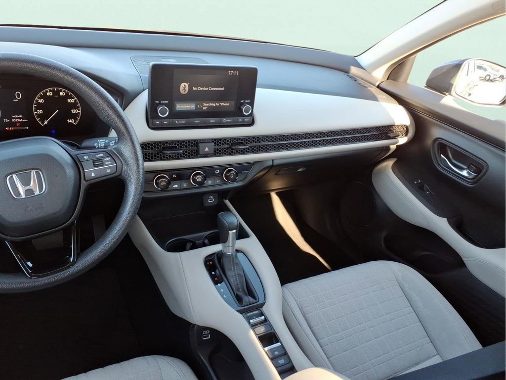 Used 2023 Honda HR-V LX image 15
