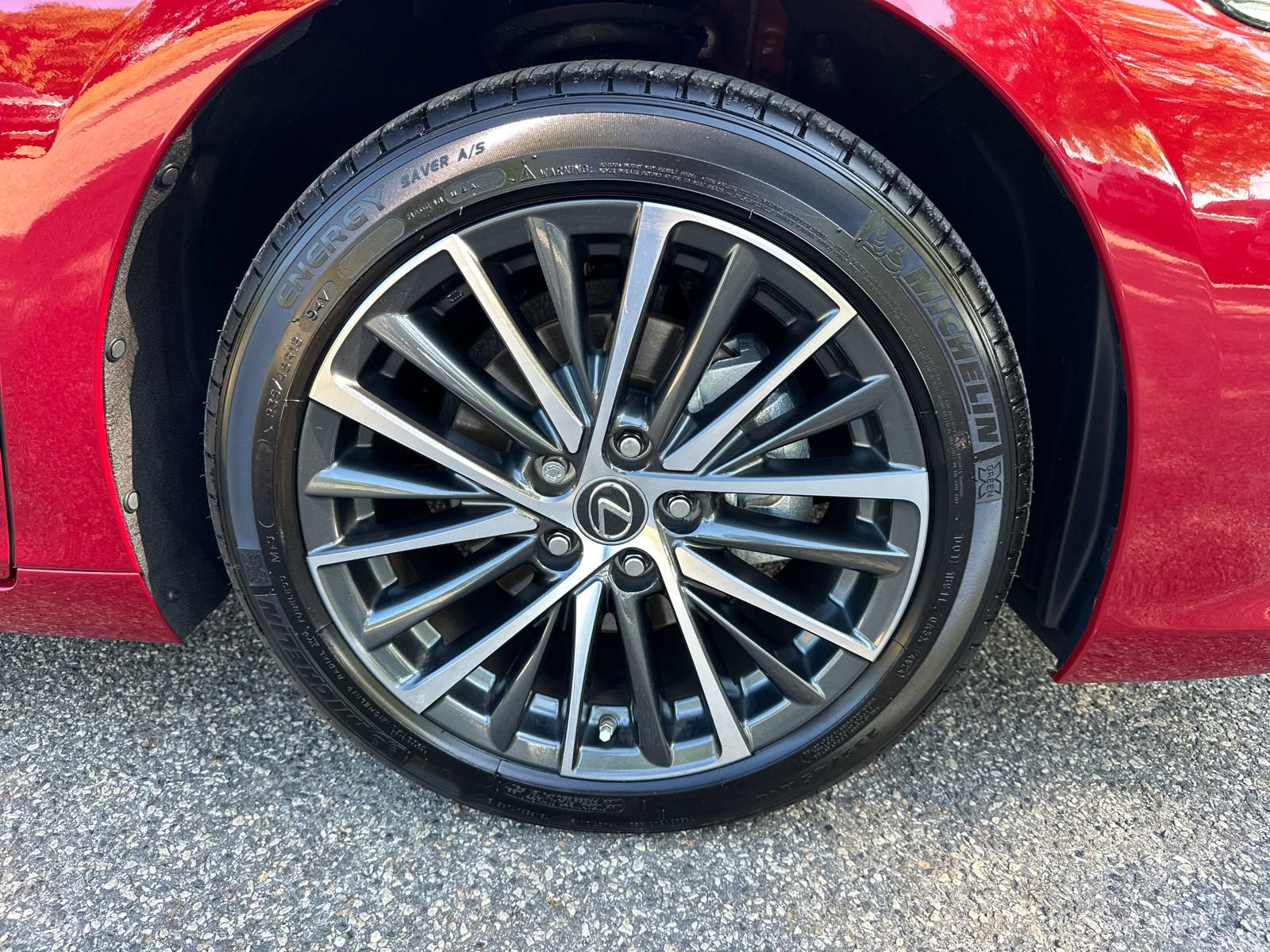 Used 2025 Lexus ES 350 w/ Premium Package image 12