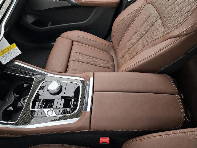 New 2027 BMW X6 M60i AWD/4WD image 28