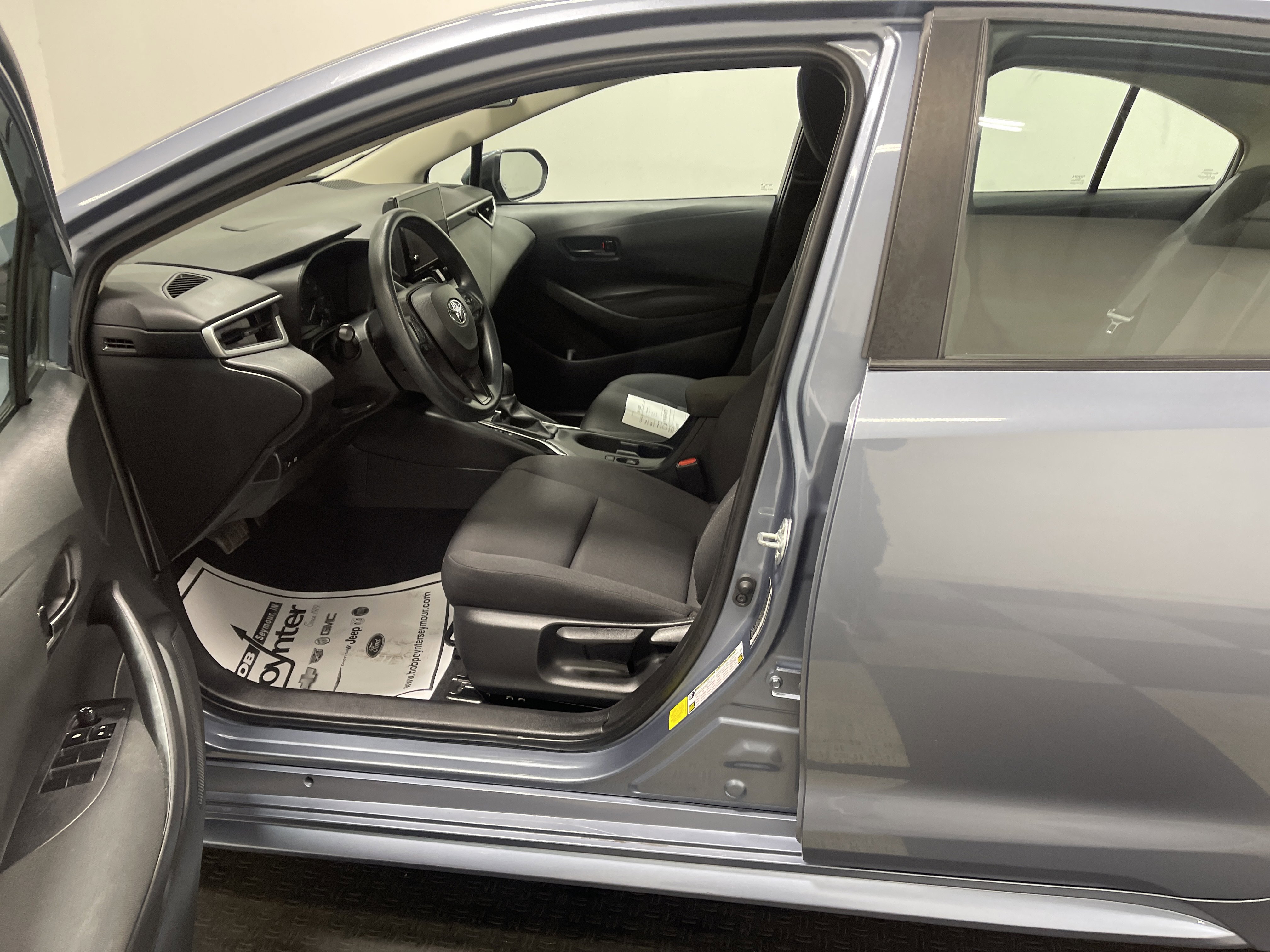 Used 2024 Toyota Corolla LE image 9