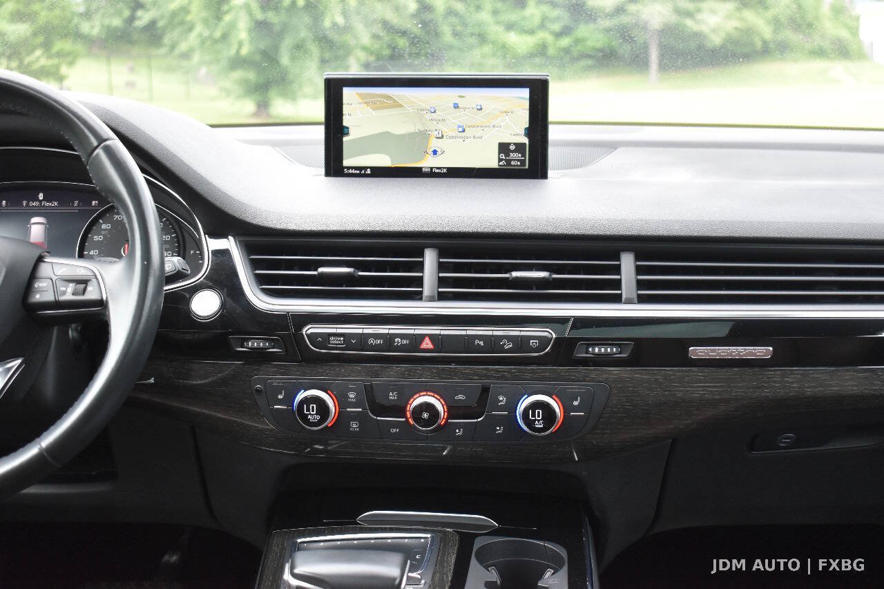 Used 2019 Audi Q7 3.0T Premium w/ Convenience Package AWD/4WD image 24