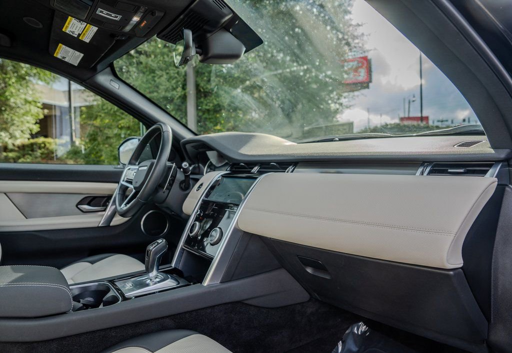 Used 2023 Land Rover Discovery Sport S R-Dynamic image 22