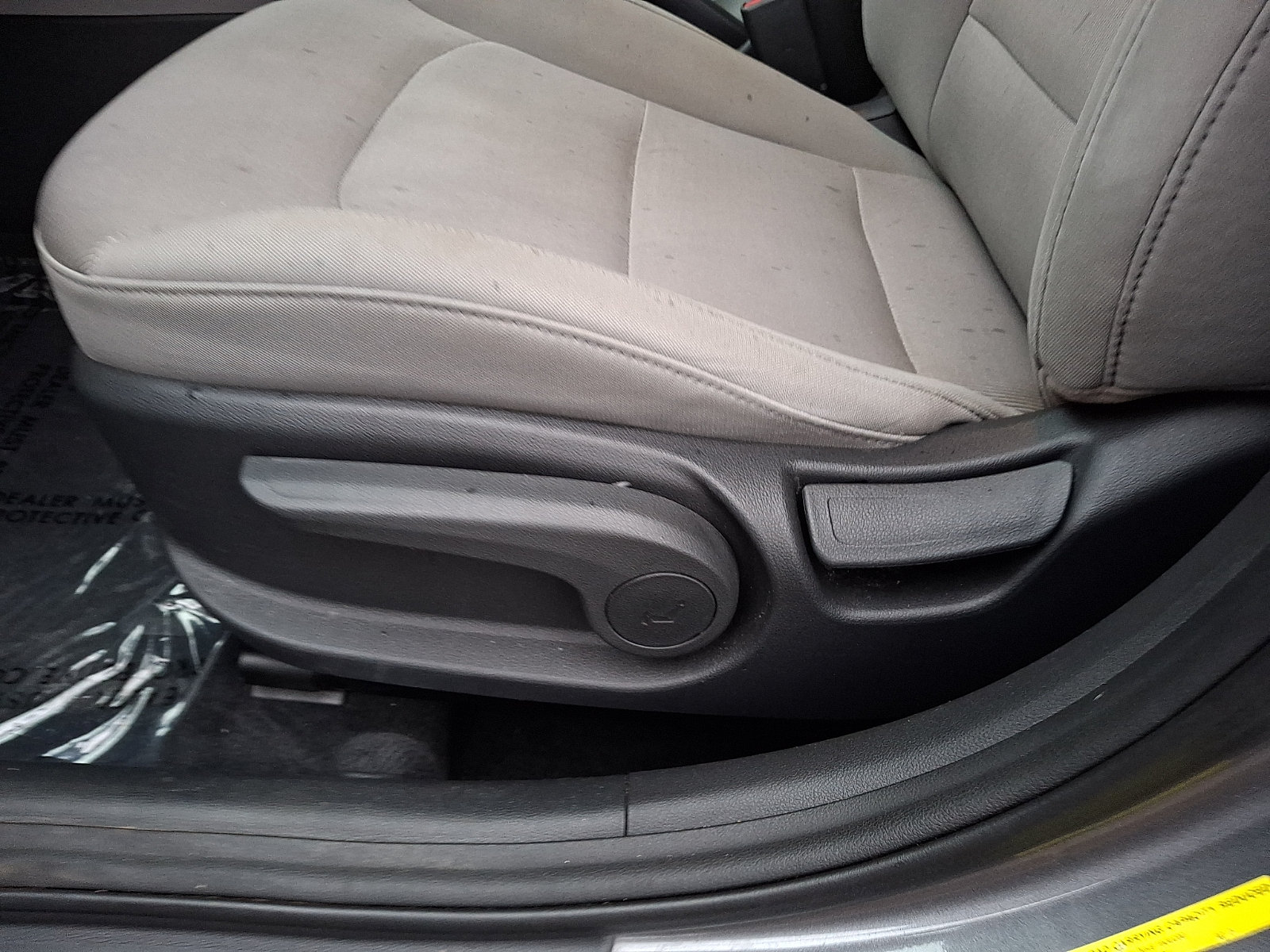 Used 2018 Hyundai Elantra SEL FWD image 15