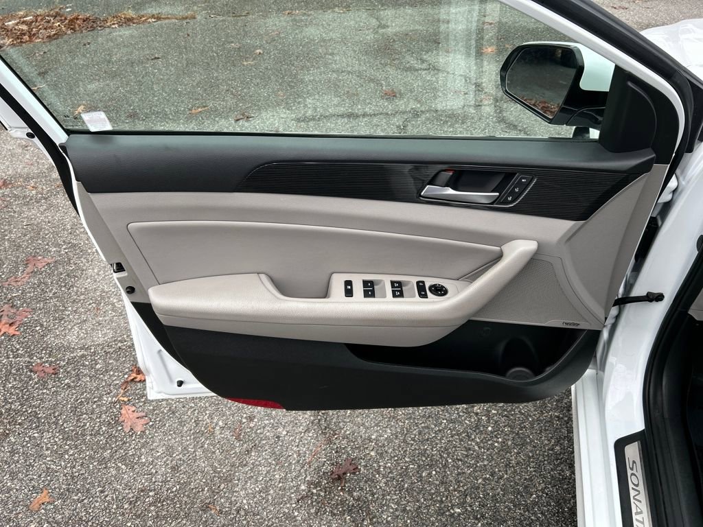 Used 2018 Hyundai Sonata Limited w/ Limited Ultimate Package 03 image 14