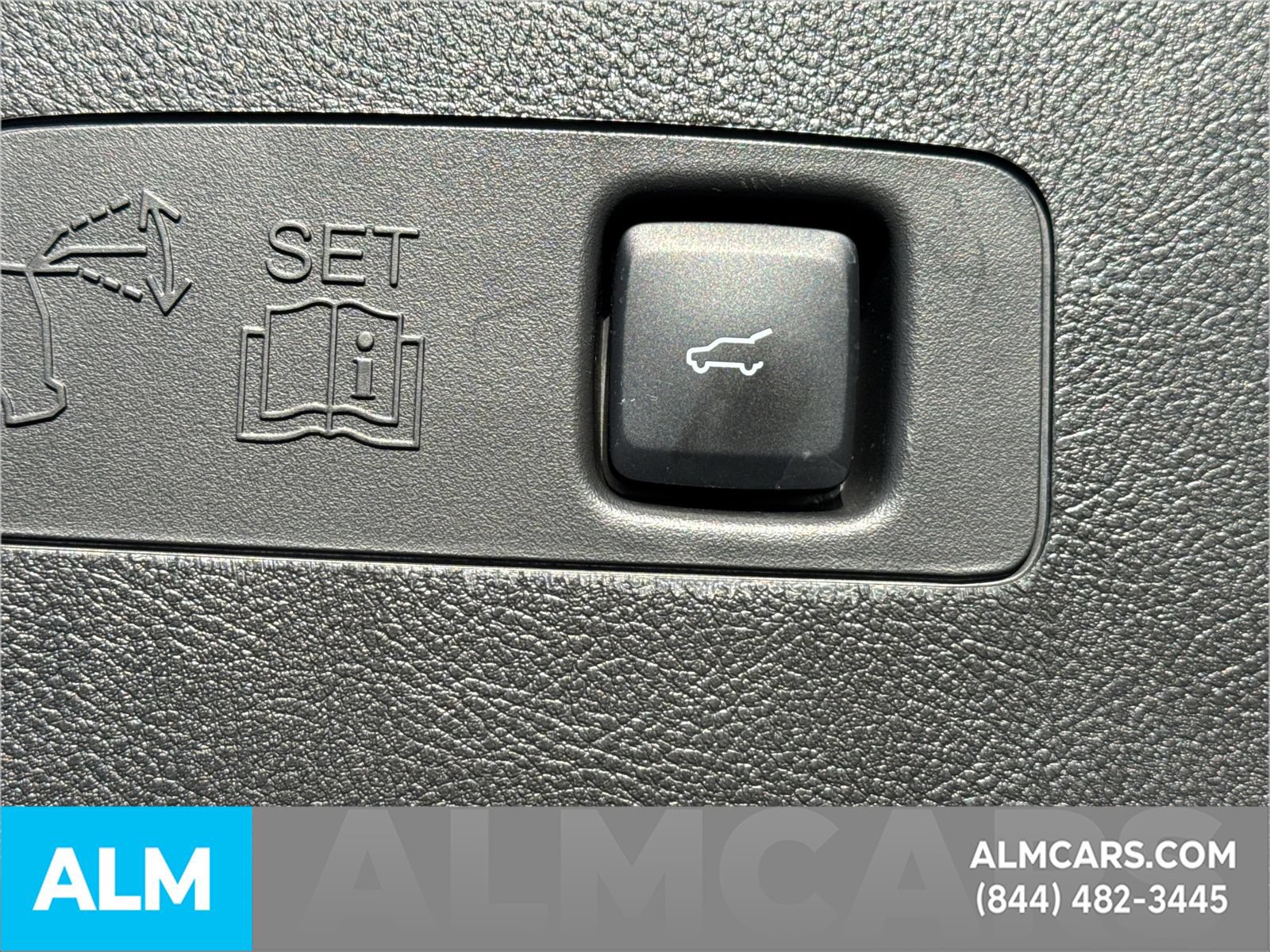 Used 2024 Lincoln Corsair Reserve w/ Jet Appearance Package AWD/4WD image 23