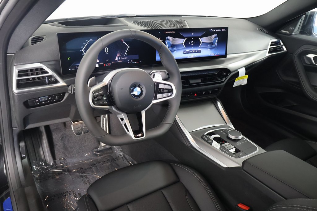 New 2026 BMW 230i Coupe RWD image 3