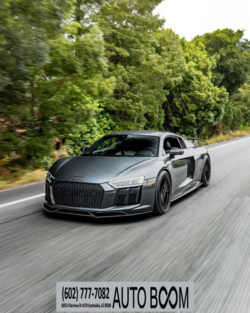 Used 2017 Audi R8 V10 AWD/4WD video 1