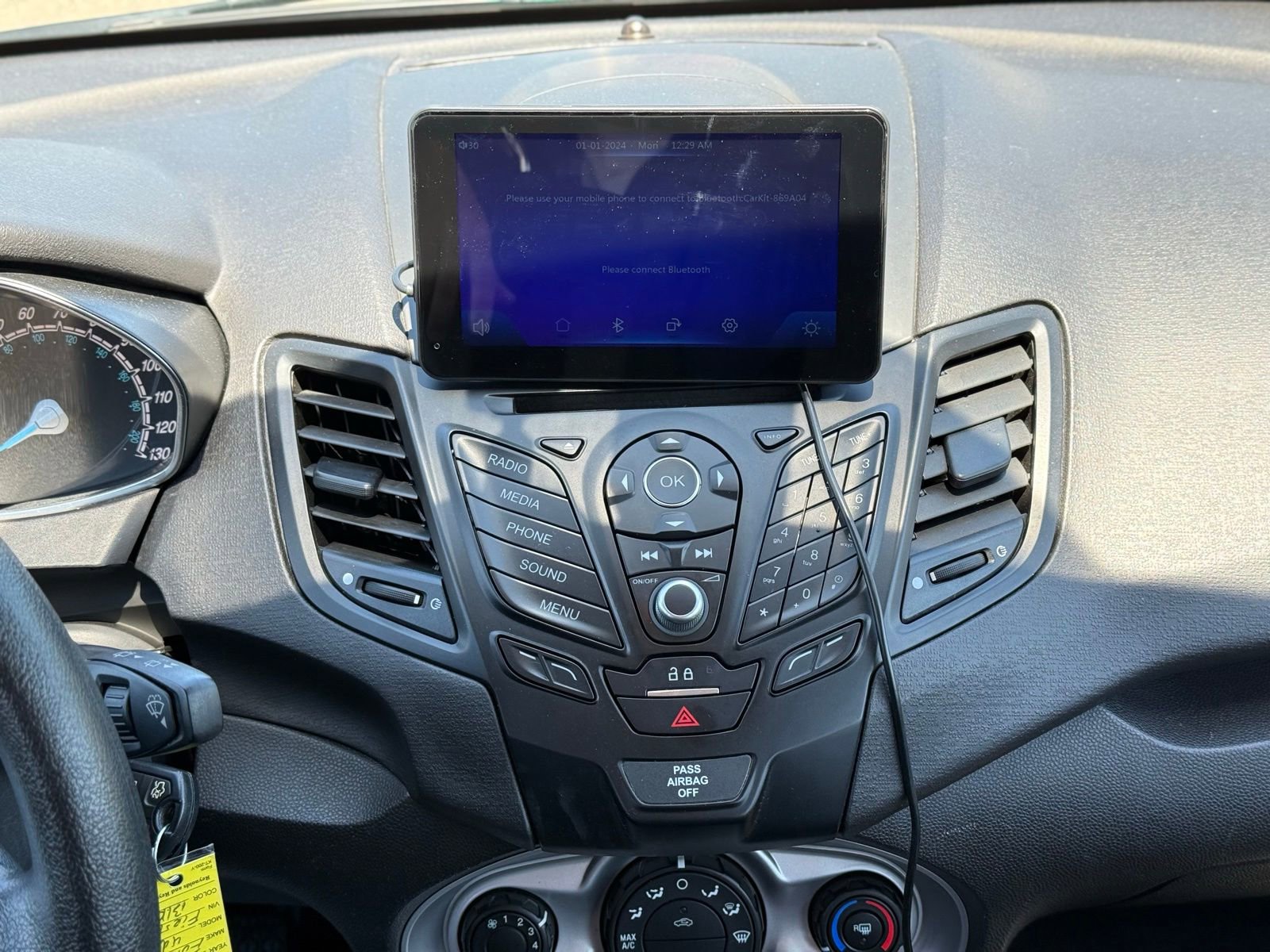 Used 2019 Ford Fiesta SE FWD image 16