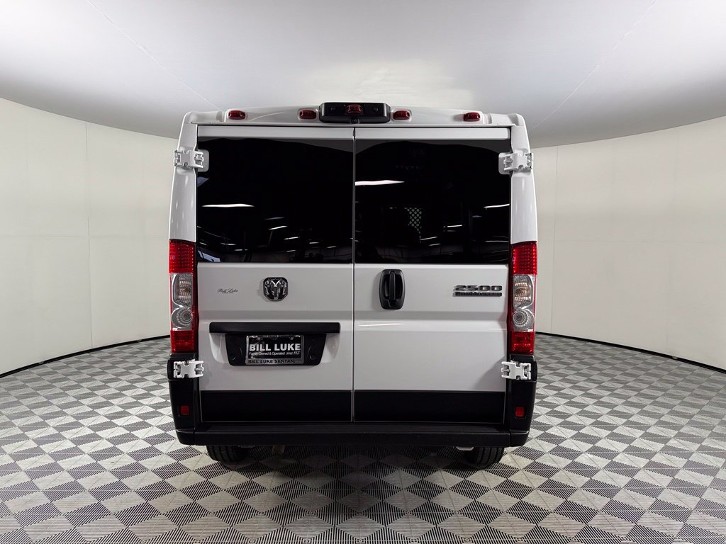 Used 2025 RAM ProMaster 2500 w/ U-Haul Equipment Group FWD image 7