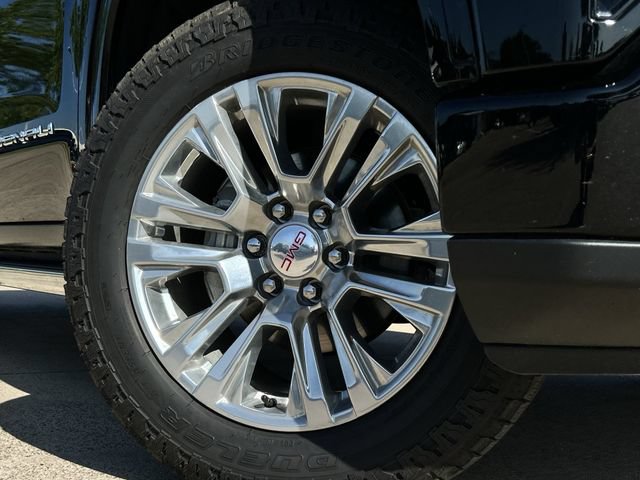 Used 2023 GMC Sierra 1500 Denali w/ Technology Package AWD/4WD image 10