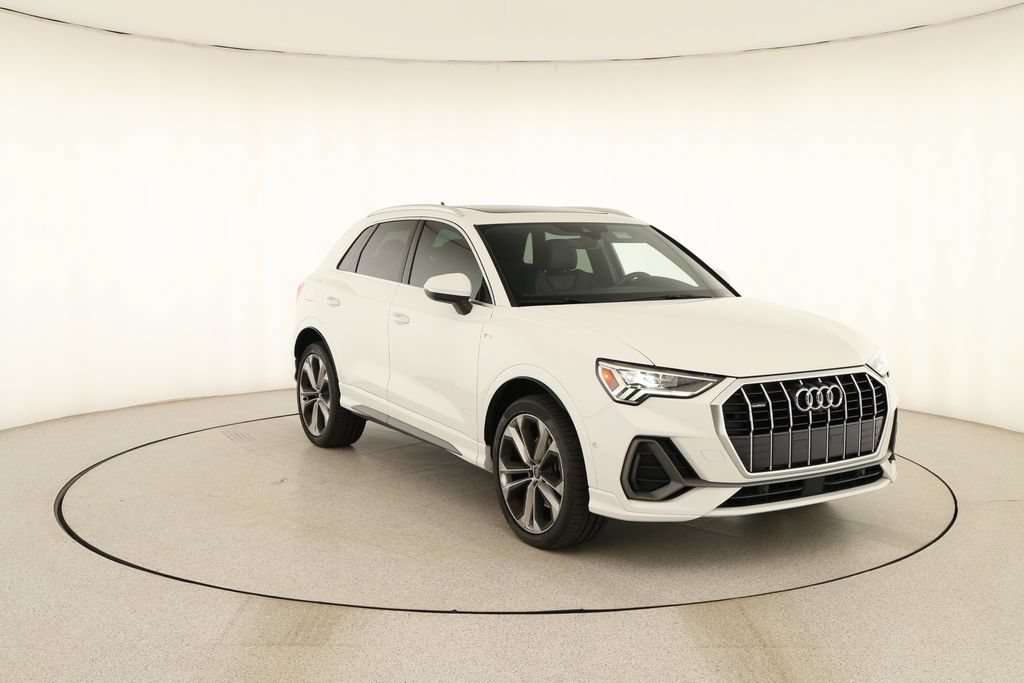 Used 2019 Audi Q3 2.0T Prestige AWD/4WD image 10