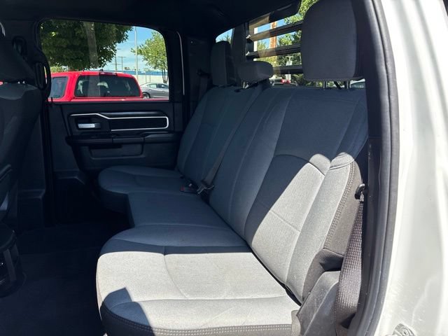 Used 2024 RAM 3500 SLT w/ Quick Order Package 2YG SLT AWD/4WD image 33