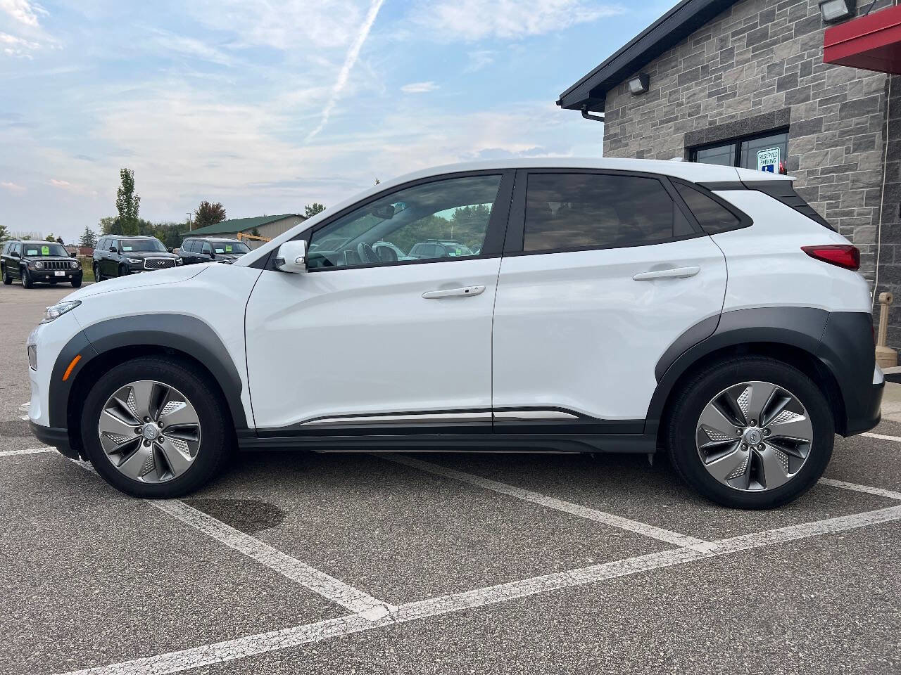 Used 2021 Hyundai Kona Ultimate image 6