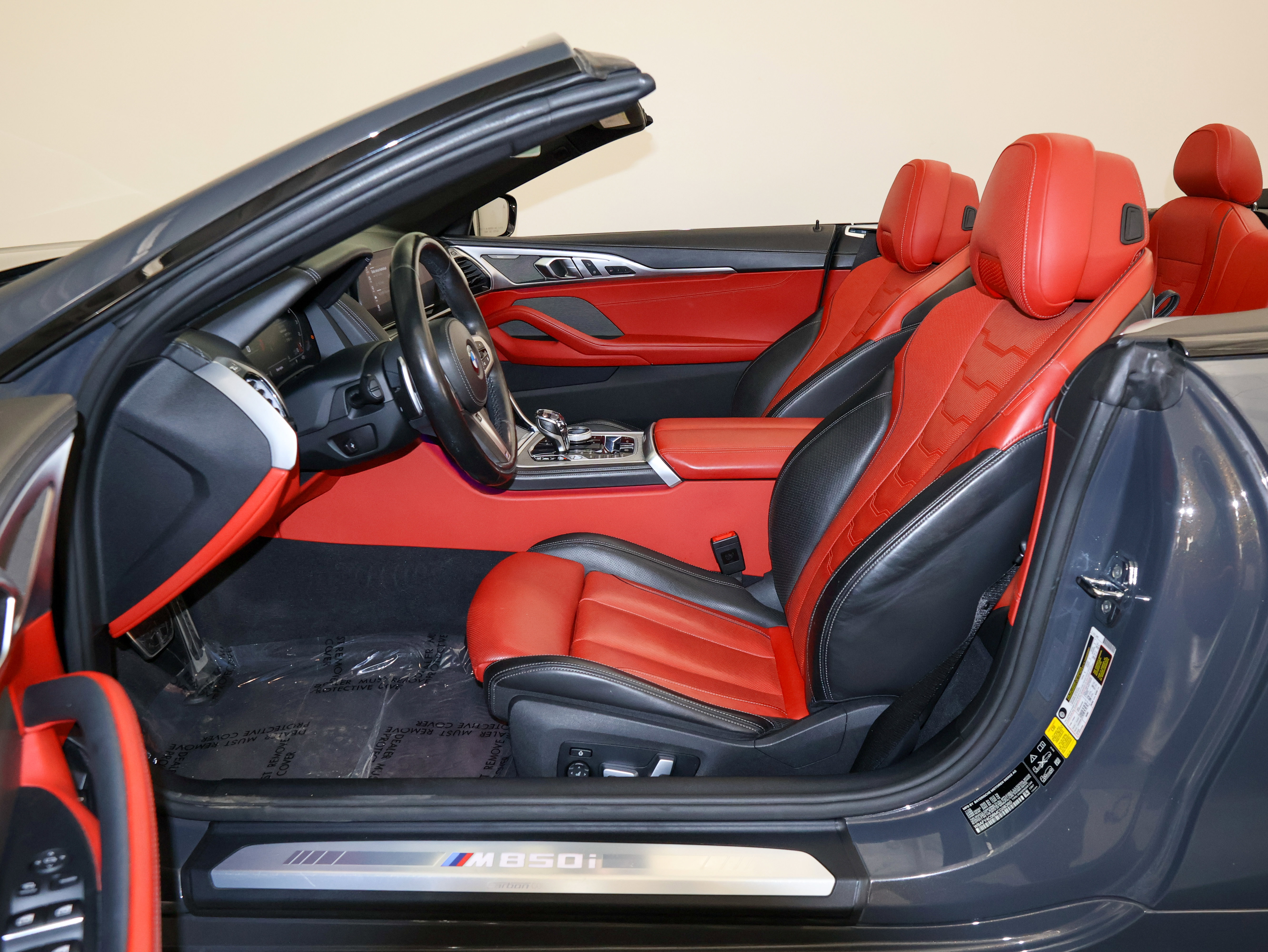 Used 2021 BMW M850i xDrive Convertible w/ Driving Assistance Package image 14