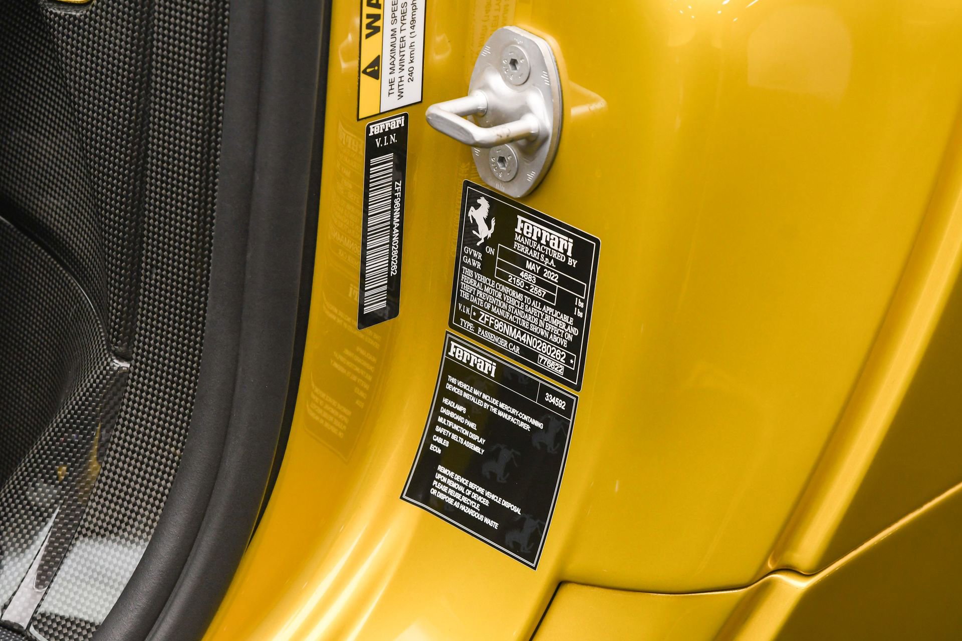 Used 2022 Ferrari SF90 Spider image 66