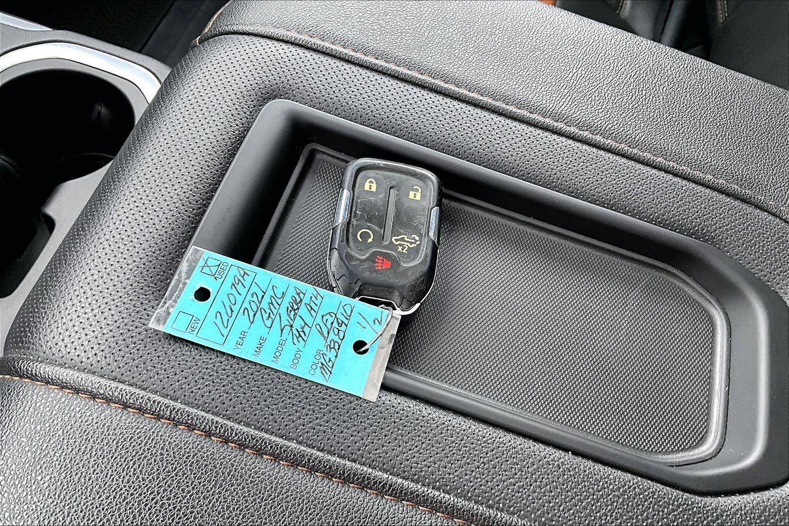 Used 2021 GMC Sierra 1500 AT4 w/ AT4 Value Package image 12