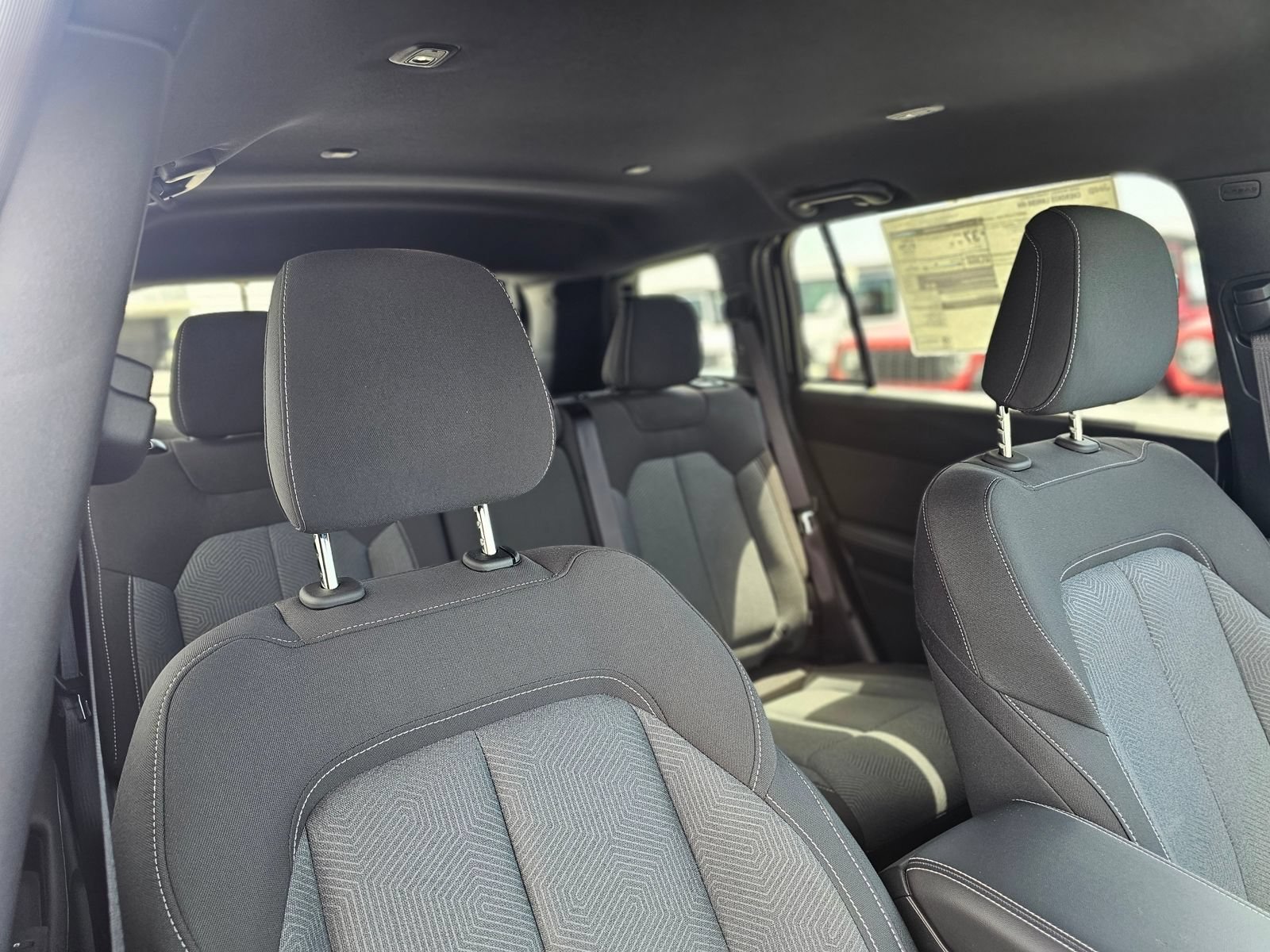 New 2026 Jeep Cherokee Laredo AWD/4WD image 25