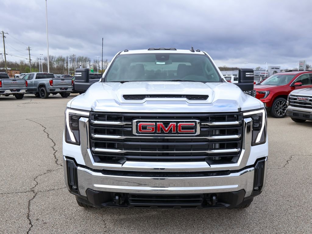 New 2026 GMC Sierra 3500 SLE image 25