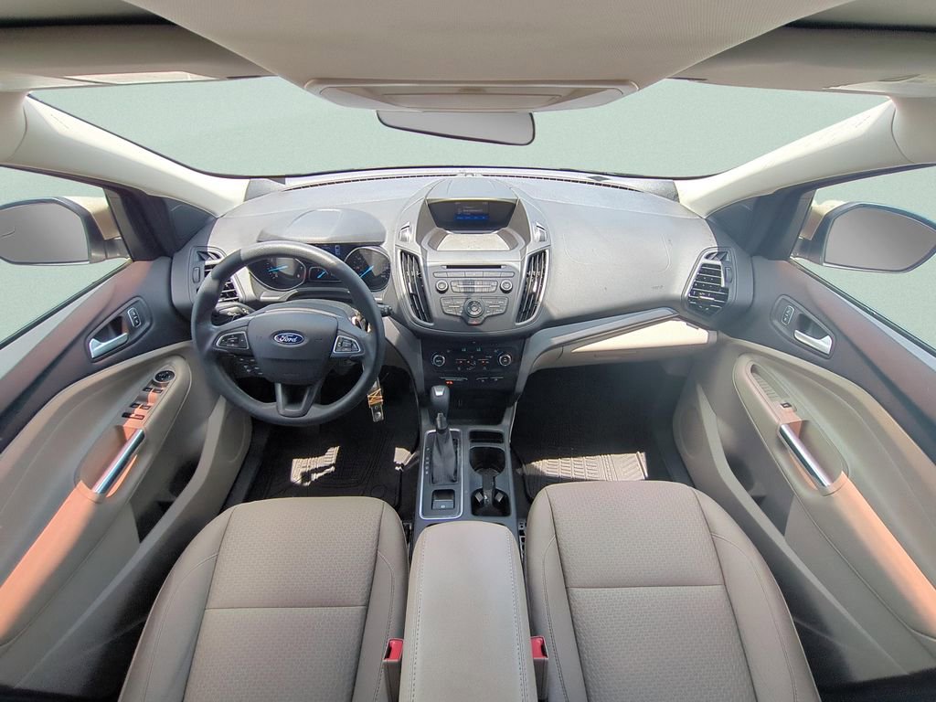 Used 2017 Ford Escape SE FWD image 10