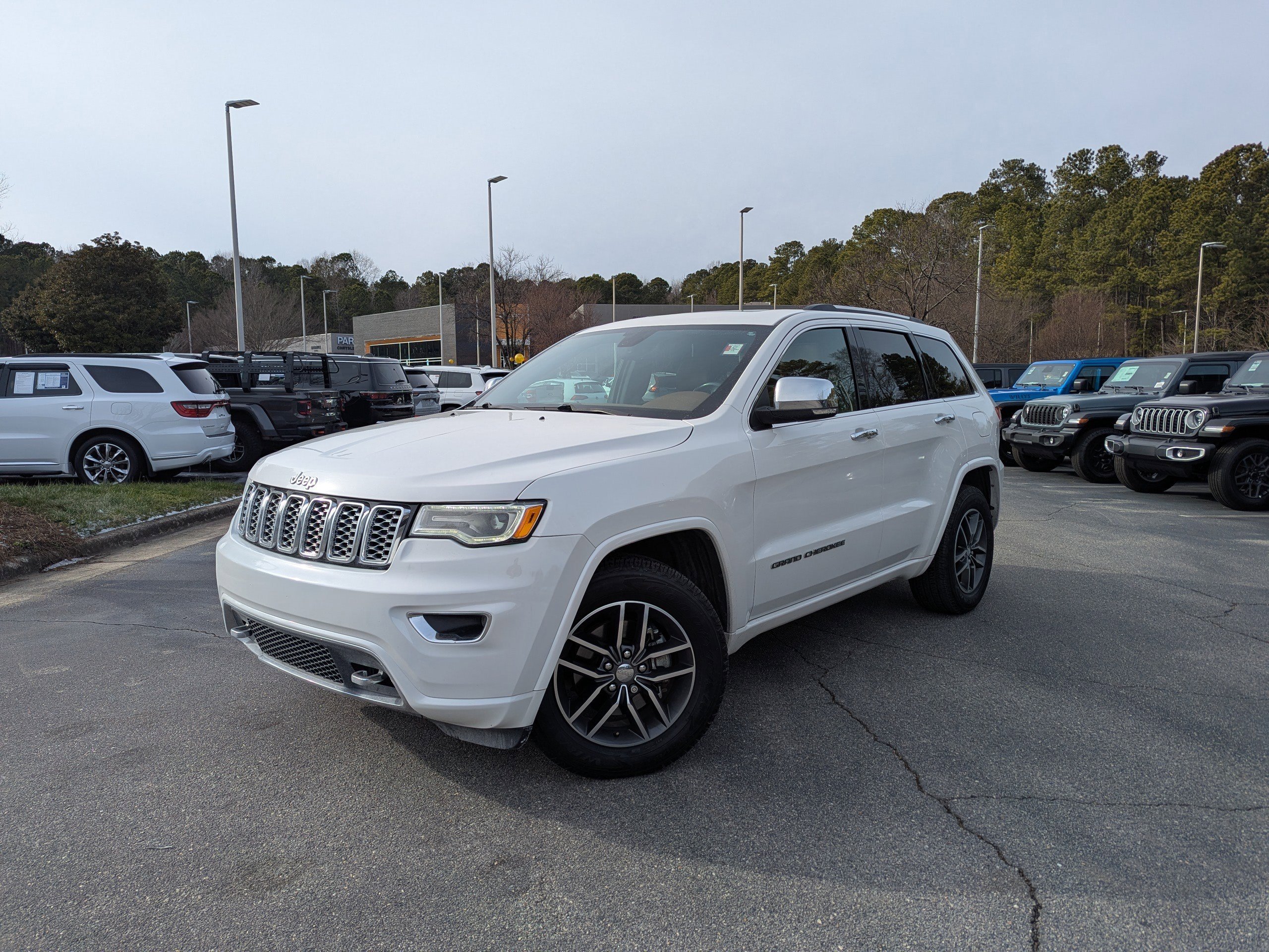 Used 2020 Jeep Grand Cherokee Overland