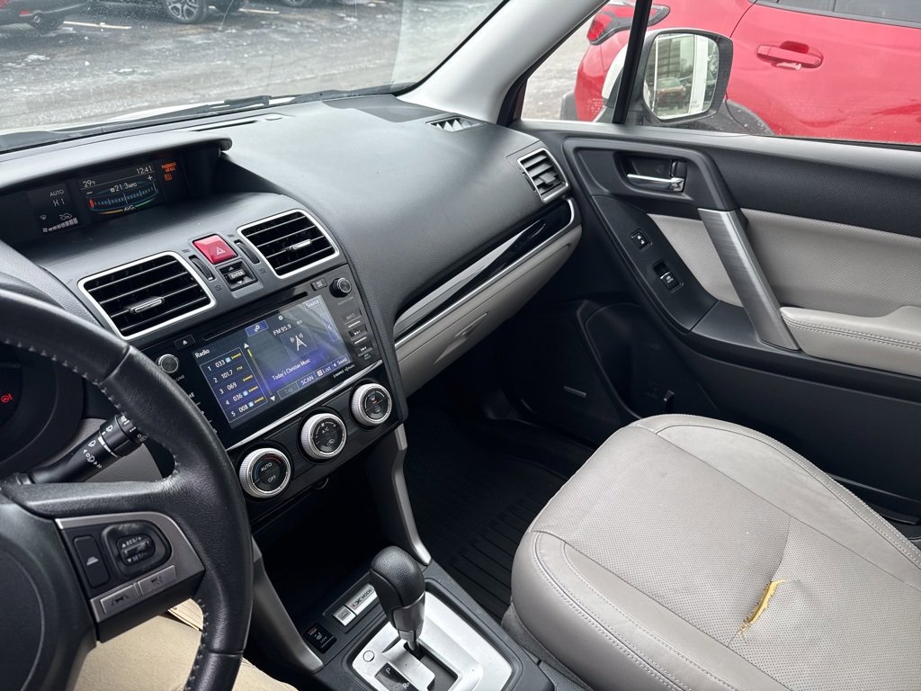 Used 2018 Subaru Forester 2.5i Limited image 2