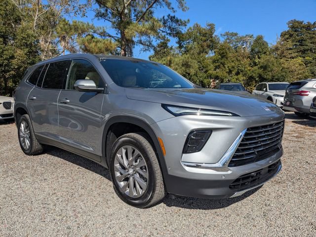 New 2026 Buick Enclave Preferred w/ Super Cruise Package image 3