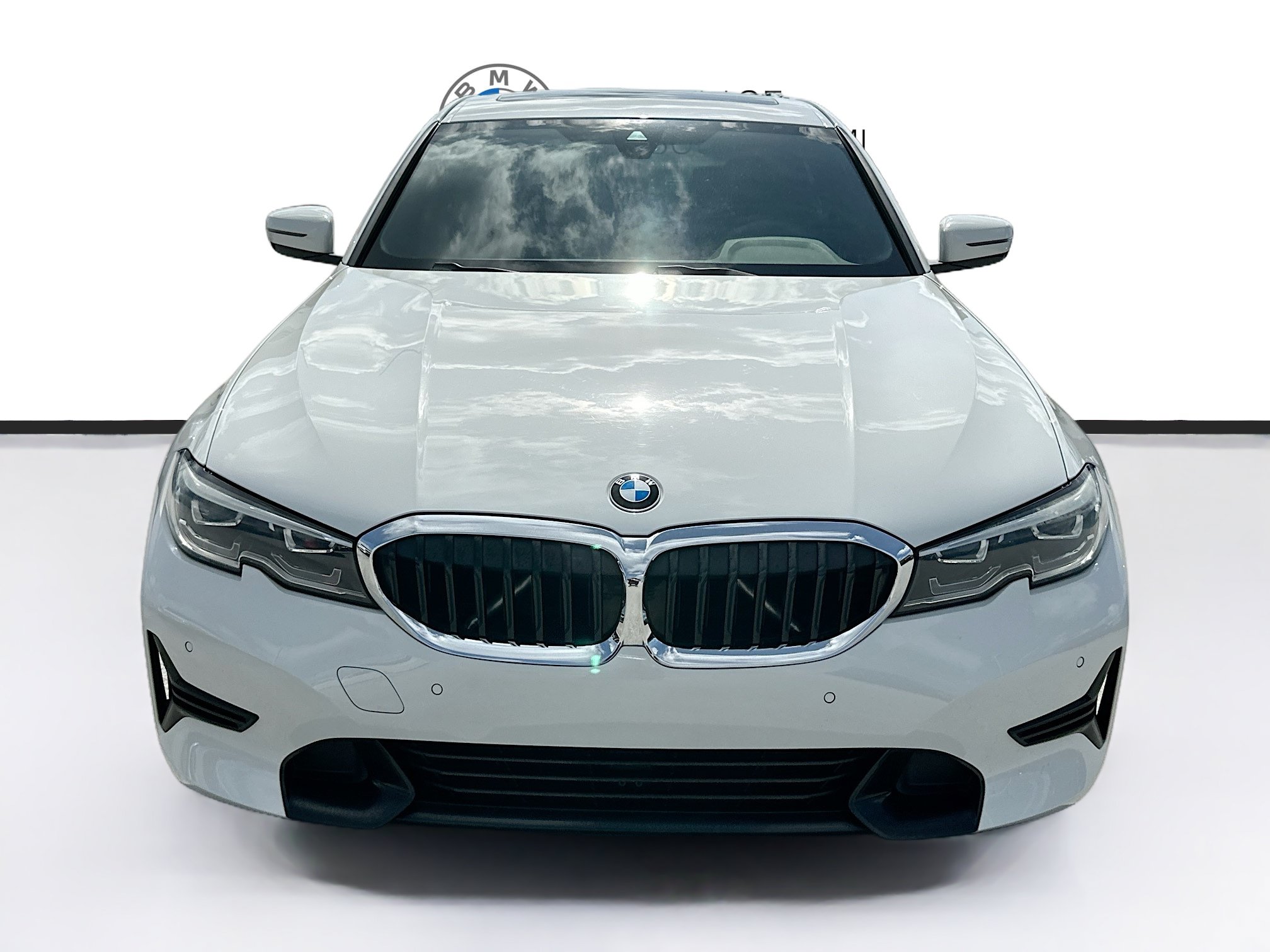 Used 2021 BMW 330i Sedan w/ Convenience Package RWD image 2