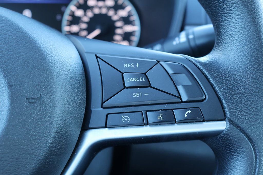 Used 2024 Nissan Altima 2.5 SV image 13