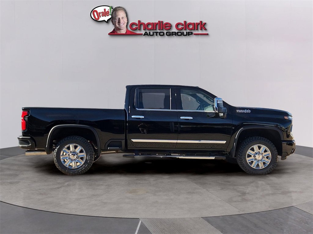New 2025 Chevrolet Silverado 2500 High Country w/ High Country Premium Package image 6