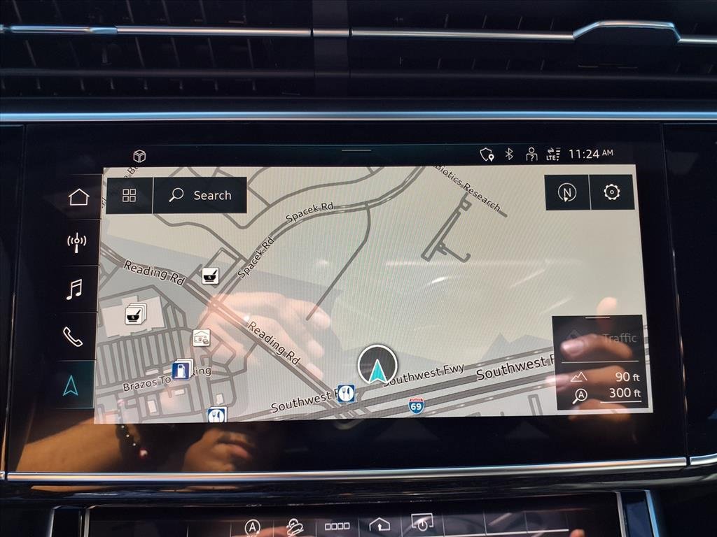 Used 2021 Audi Q7 3.0T Premium w/ Convenience Package image 4