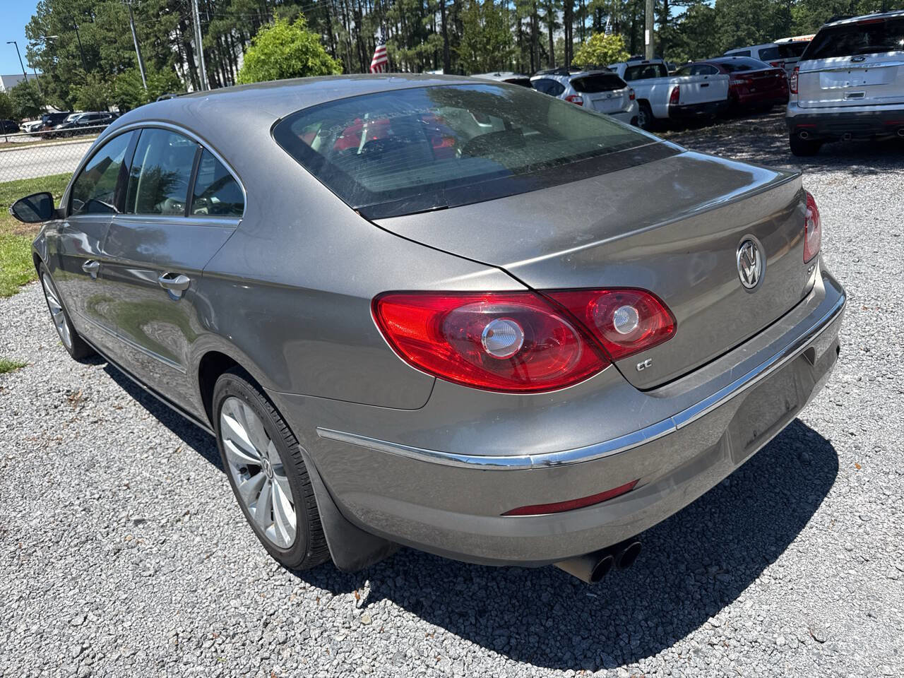 Used 2010 Volkswagen CC Sport FWD image 5