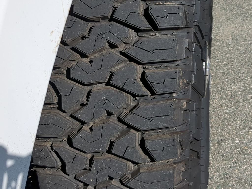 Used 2024 RAM 3500 Limited w/ Towing Technology Group image 12