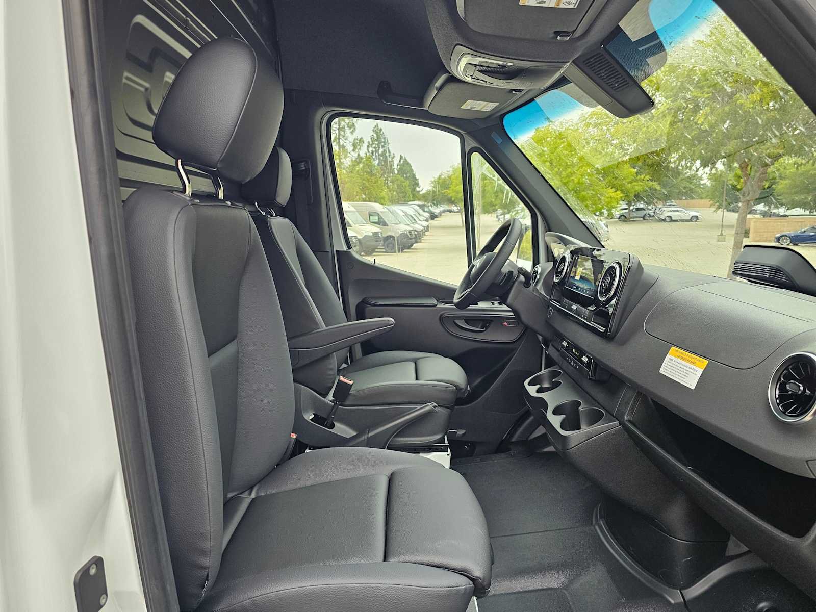 New 2026 Mercedes-Benz Sprinter 2500 image 10