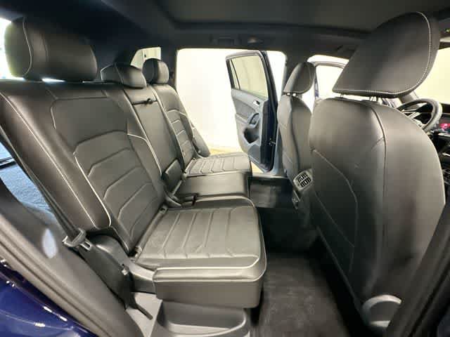 Used 2024 Volkswagen Tiguan SEL R-Line AWD/4WD image 25