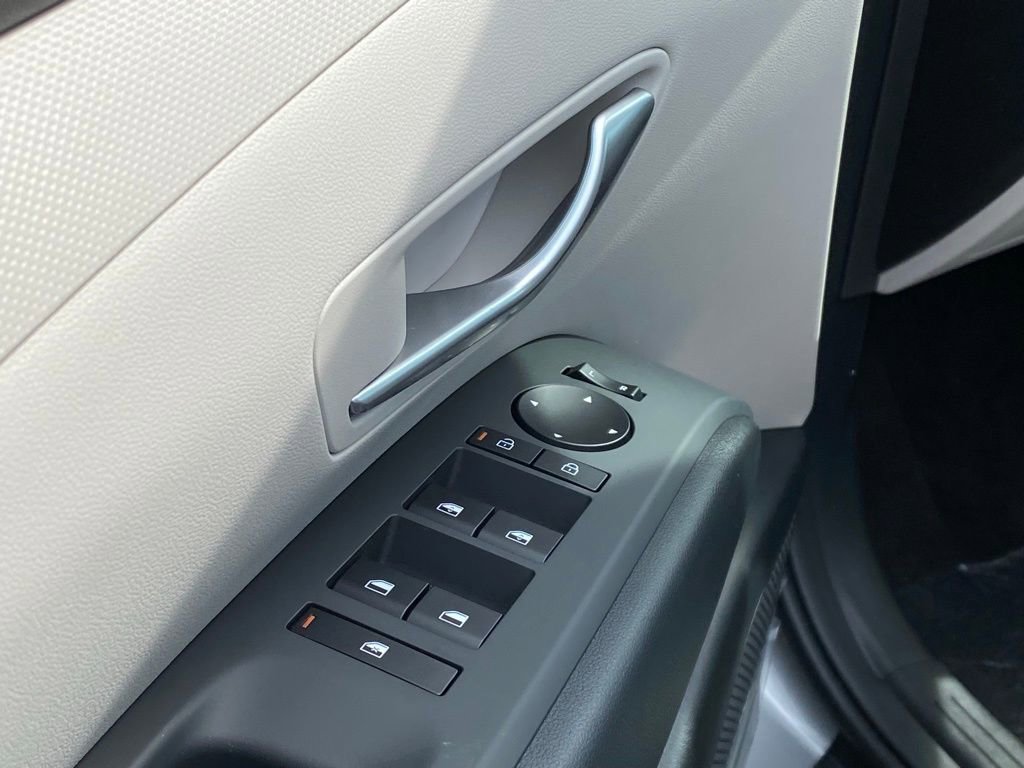 New 2026 Hyundai Tucson SEL image 11