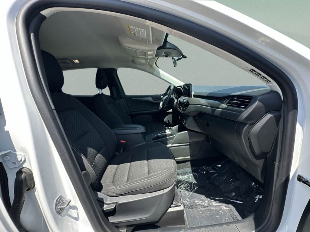 Used 2025 Ford Escape Active FWD image 35