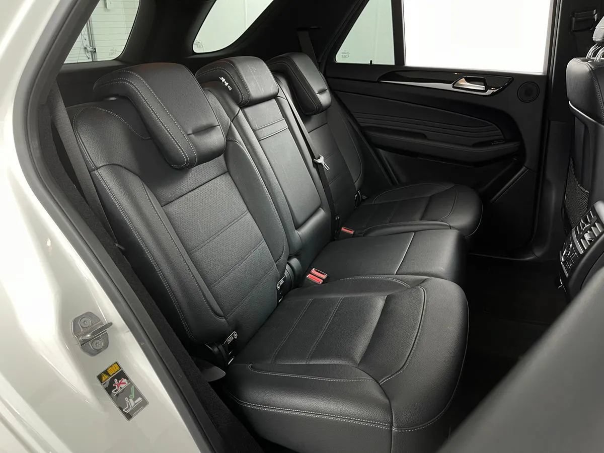 Used 2019 Mercedes-Benz GLE 43 AMG 4MATIC image 35