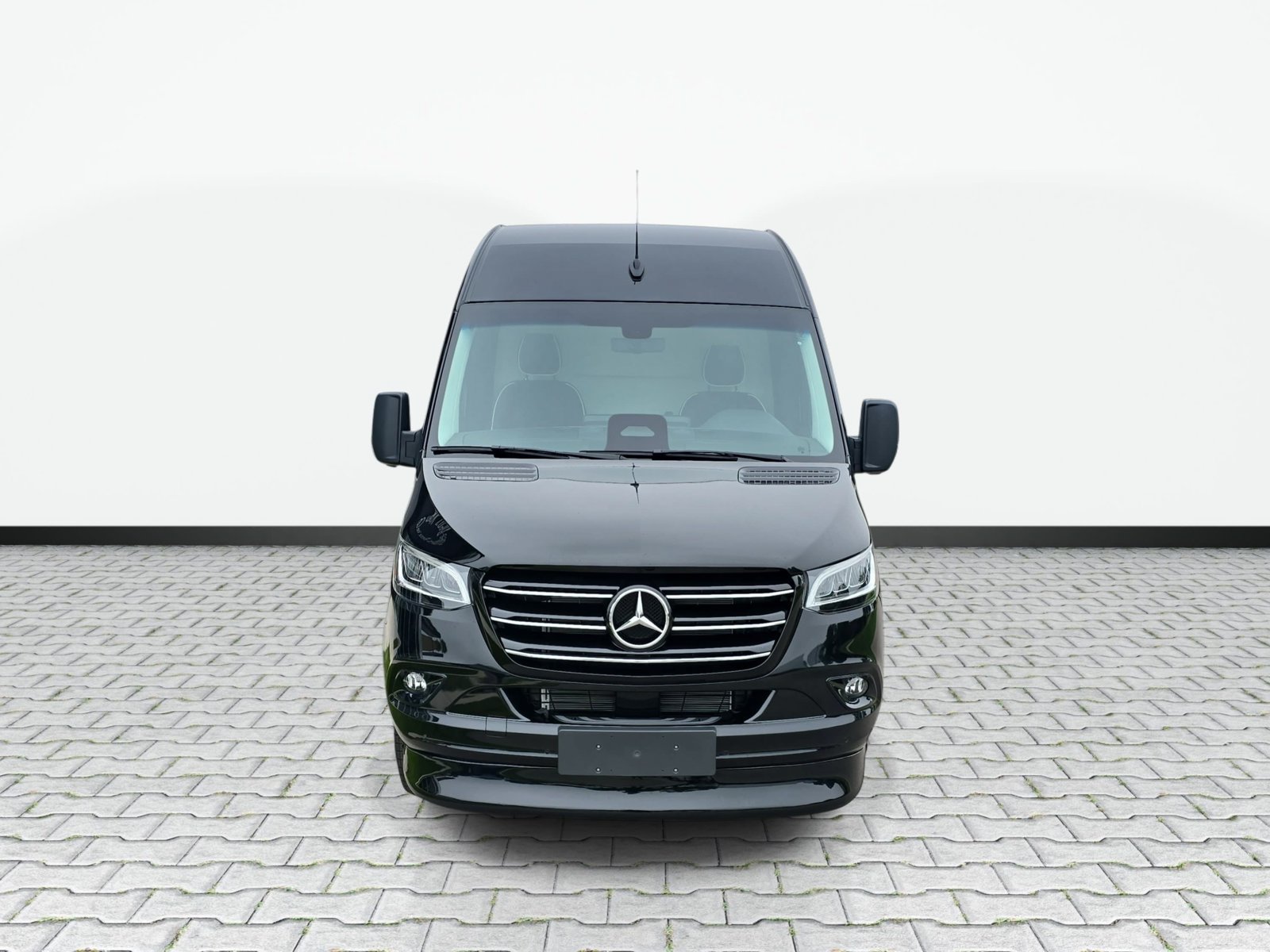 New 2026 Mercedes-Benz Sprinter 3500 image 3