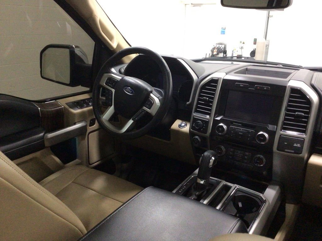 Used 2017 Ford F150 Lariat w/ Equipment Group 502A Luxury image 18