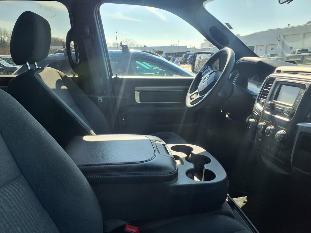 Used 2024 RAM 1500 Classic Warlock image 7