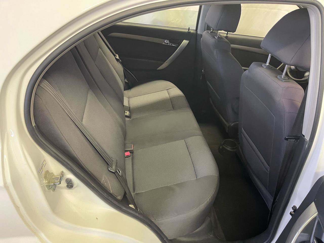 Used 2009 Chevrolet Aveo LT w/ Power and Convenience Package image 15