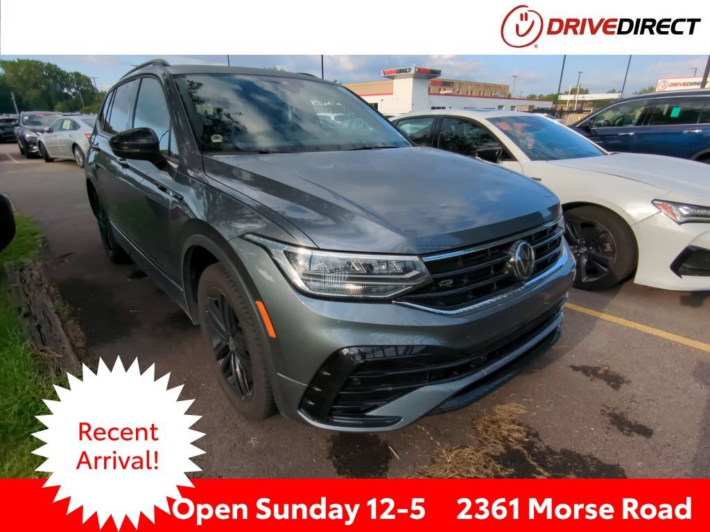 Used 2022 Volkswagen Tiguan SE R-Line