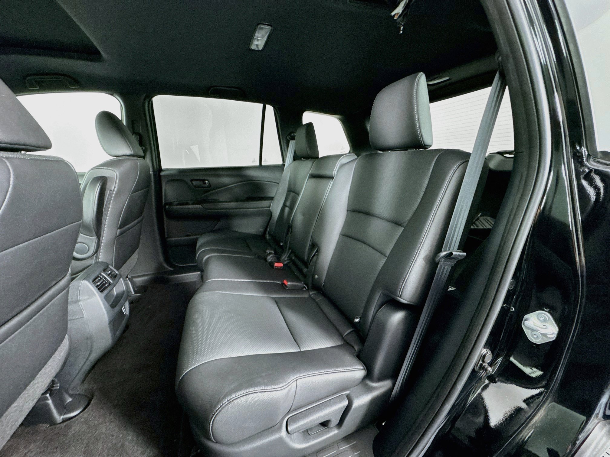 Certified 2023 Honda Passport EX-L image 24