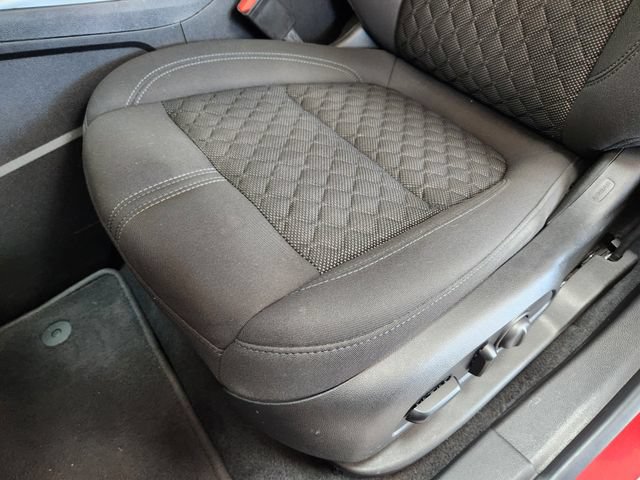Used 2021 Chevrolet Blazer LT FWD image 10
