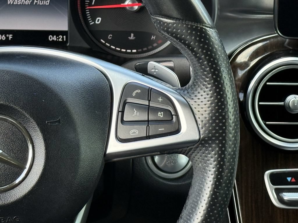 Used 2018 Mercedes-Benz GLC 300 4MATIC image 26