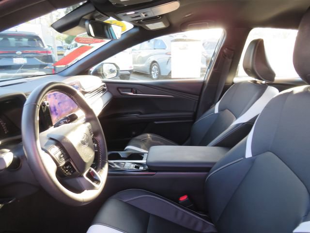 Certified 2025 Toyota Camry SE w/ Multimedia Upgrade Package image 15